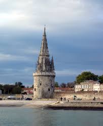 Tour De La Lanterne Dite Des 4 Sergents Venez La Visiter A La Rochelle Charente Maritime Tourisme Charentemariti La Rochelle Belle France Poitou Charentes