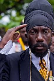 Aqui você no musky pode ouvir e baixar músicas facilmente utilizando nosso buscador de mp3, é grátis e fácil. Am I Too Humble Or Ignorant Sizzla Jamaica Reggae Musik Afrika