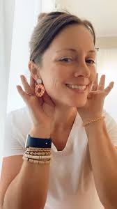 👩‍🎤 Hey, Barbie girls! Do you love Tennessee orange? 🍊, 👉 Then you’ll  adore these earrings that I made with love and care. They are inspired by  the classic Barbie style, with a touch of retro charm. ...