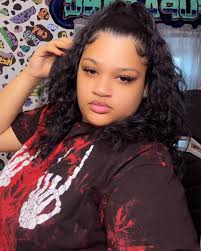 IMAGINE TALKIN SHIT ABOUT MY FATASSSS AND I STAY IN YO MAN SEARCH BUTTON 😩