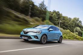 Check specs, prices, performance and compare with similar cars. Renault Clio 140 E Tech Fruchtbare Koexistenz
