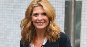 Emmerdale actress samantha giles who plays bernice blackstock has revealed the real reason she is wearing in a wig following criticism from viewers. Emmerdale Star Samantha Giles Who Played Bernice Worries About Work