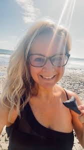 Tabatha Bush's Instagram, Twitter & Facebook