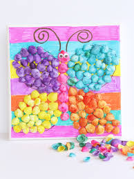 If you live down by the sea shore, like we do, your kids are bound to leave the beach with at least one backpack full of clam shells each visit. Easy Sea Shell Crafts For Kids Fun365