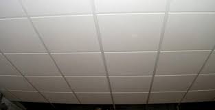 Refaire un plafond en placo. J Installe Un Faux Plafond Dans Du Beton M6 Deco Fr
