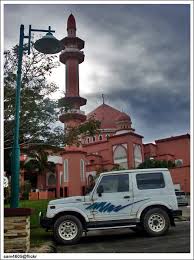 Private universities include locally established universities and campuses. Suzuki Jimny Sj413 Masjid Universiti Malaysia Sabah Flickr