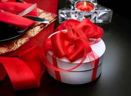 9 Hochzeitstag Keramikhochzeit Geschenke Spruche Gluckwunsche