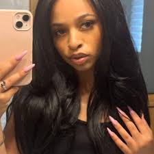 Serena Pham (@serenaphamm)