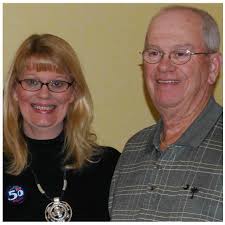 Thank you so much Lindsey Smith for giving me that Old Hollywood vibe I  wanted!!! I felt absolutely BEAUTIFUL that night!