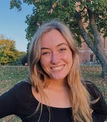 Makayla Parker's Instagram, Twitter & Facebook