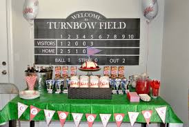 Shop plain and themed party decorations for any occasion including banners, bunting, paper decorations, pom poms, scene setters and more. Dsc 4639 Jpg 1 600 1 072 Pixels Baseball Party Baseball Theme Birthday Party Baseball Theme Party