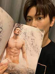 「你希望我們小孩什麼座？」 「我們的代表作!」 哇塞～這個土味情話，整個讓人手腳蜷曲耶～（魯娜） #我們練愛吧《ettoday星光雲、ettoday播吧，周六12:00播出》 迪克斯娛樂 邱宇辰 chris 席惟倫 é±å®è¾°chris Ooops Jrä½ å¥½ç ç´å¾ å¤ªéè¦å¦ æ'ä¹è¦æä½ çé½ Facebook