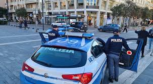 In caso ci si trovi in una zona arancione si possono raggiungere solo le seconde case nel comune. Spostamenti E Seconde Case Nuovo Dpcm Le Regole Per Chi Viaggia E I Rischi Da Evitare Il Mattino It