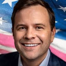 Mark Luedecke's Instagram, Twitter & Facebook