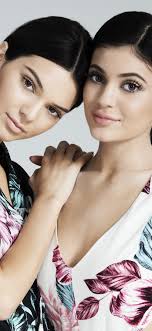 (103) kawaii wallpapers (42) kaws wallpaper (97) kenma wallpapers (25) khabib wallpapers (37) kid cudi wallpapers (33) killua wallpapers (160) king von wallpapers (46) kirby wallpapers (24) kiss wallpapers (46) kobe and gigi wallpapers (27) kobe bryant wallpapers (52). Download 1125x2436 Wallpaper Kendall Jenner Kylie Jenner Pacsun Photoshoot Iphone X 1125x2436 Hd Image Background 9915