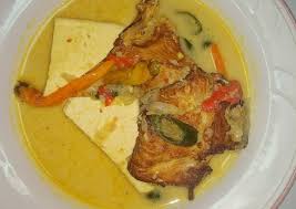 Sedangkan bumbu untuk membuat mangut ndas manyung yaitu bawang merah, bawang putih, cabai merah besar, cabai rawit hijau rebus, kemiri, kencur, kunyit, lengkuas, daun salam, daun jeruk, garam, dan penyedap secukupnya. Resep Mangut Manyung Tahu Yang Sempurna Resep Masakanku