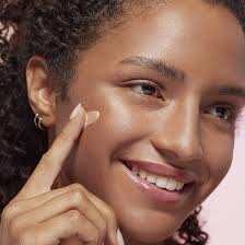 L'Oreal Glow Cherie Natural Glow Enhancer Lotion, 04 Deep Glow :  Amazon.co.uk: Beauty