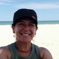 Mirtha Amanda Angulo Valencia