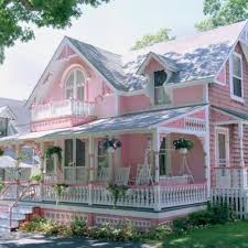 Le Royaume Du Monde Maisons Roses Maison Victorienne Belle Maison