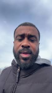 She acts like I drive a pickup. #funny #marriedlife #car #parking