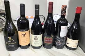 Check spelling or type a new query. Alto Adige Tutela Europea Per Vini Doc Formaggio Stelvio Dop Mela E Speck Igp Italia A Tavola