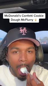 @mcdonald’s canada🇨🇦 you guys came correct with this one 🔥🍦#mcdonalds  #foodie #foodtok #canada #fyp #foodreview #toronto #CapCut