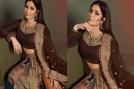 Katrina Kaif's enchanting look for Diwali bash wow netizens, call it "Vicky  Kaushal's lady luck": "Ranbir Kapoor missed out" - IBTimes India