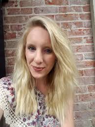 First post to the group. Embracing my natural hair gracefully. Thankful  Thursday to you all🙏🏾