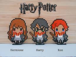 Personnages D Harry Potter Socle Magnet Aimant Perles Hama Pixel Art Perler Bead Perles Hama Theme Harry Potter Perles A Tisser