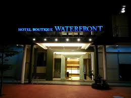 Take advantage of our easy & secure reservation process and no hidden fees policy! Waterfront Boutique Hotel In Port Dickson Room Deals Photos Reviews