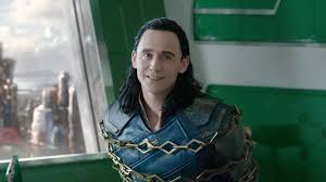 Loki is an upcoming american web television series. Loki Auf Disney Erstes Bild Zur Marvel Serie Scheint Beliebte Theorie Zu Bestatigen Serien News Filmstarts De