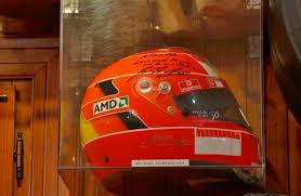 Deze speciale #austriangp helm maakt me trots. Schumacher Helm Bild Von Ristorante Montana Fiorano Modenese Tripadvisor