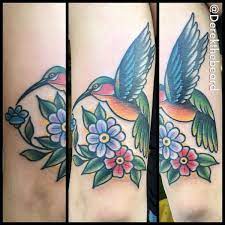 Traditional Hummingbird Done By Derek At Trinity Tattoo Company Traditional Tattoo Traditional Tattoo Hummingbird Tattoos