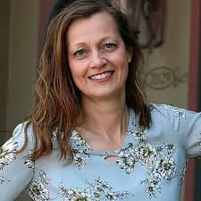 Erika Krull's Instagram, Twitter & Facebook