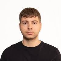 2100+ profils pour “Russo”