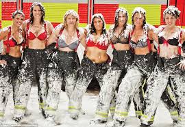 images?q=tbn:ANd9GcQu88GhQVzUaiMRAXfra7c