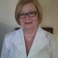 Cynthia Crum's Instagram, Twitter & Facebook