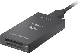 Ugreen's sd card reader offers broad compatibility, impressive performance with a tempting price tag. Best Buy Sony Usb 3 1 Card Reader Mrw E90 Bc2