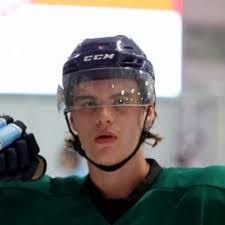 Henry Rust's Instagram, Twitter & Facebook