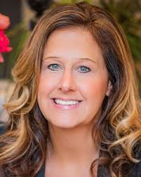 Beth Harms's Instagram, Twitter & Facebook