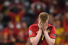 Check spelling or type a new query. Kevin De Bruyne A Joue Le Match Belgique Italie A L Euro Avec Une Dechirure Ligamentaire A Une Cheville L Equipe