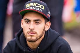 Justin Bogle's Instagram, Twitter & Facebook