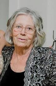 Alice Mize's Instagram, Twitter & Facebook