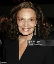 Amy Chan, Sidney Herman, Mitch Herman, Harvey Herman and Honoree Stan...  News Photo