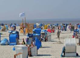Roggenstede is situated 6 km south of spielplatz am strand dornumersiel. Der Strand In Harlesiel Ostfriesland Nordsee