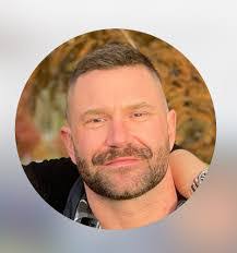 Heather Belen's Instagram, Twitter & Facebook