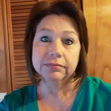 Annie Moss (anniemoss2002)