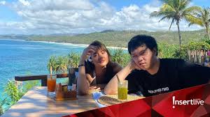 May the devil take you: Punya Pacar Baru Aurelie Moeremans Bandingkan Dengan Perawakan Ello