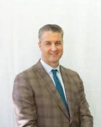 Warren Henry Auto CEO And Leadership: Executives and Demographics