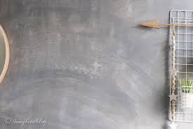 Whether you want to disguise some cracks or you want to create a faux cracked effect, we have the techniques for you. How To Paint A Faux Concrete Wall In Five Easy Steps Songbird